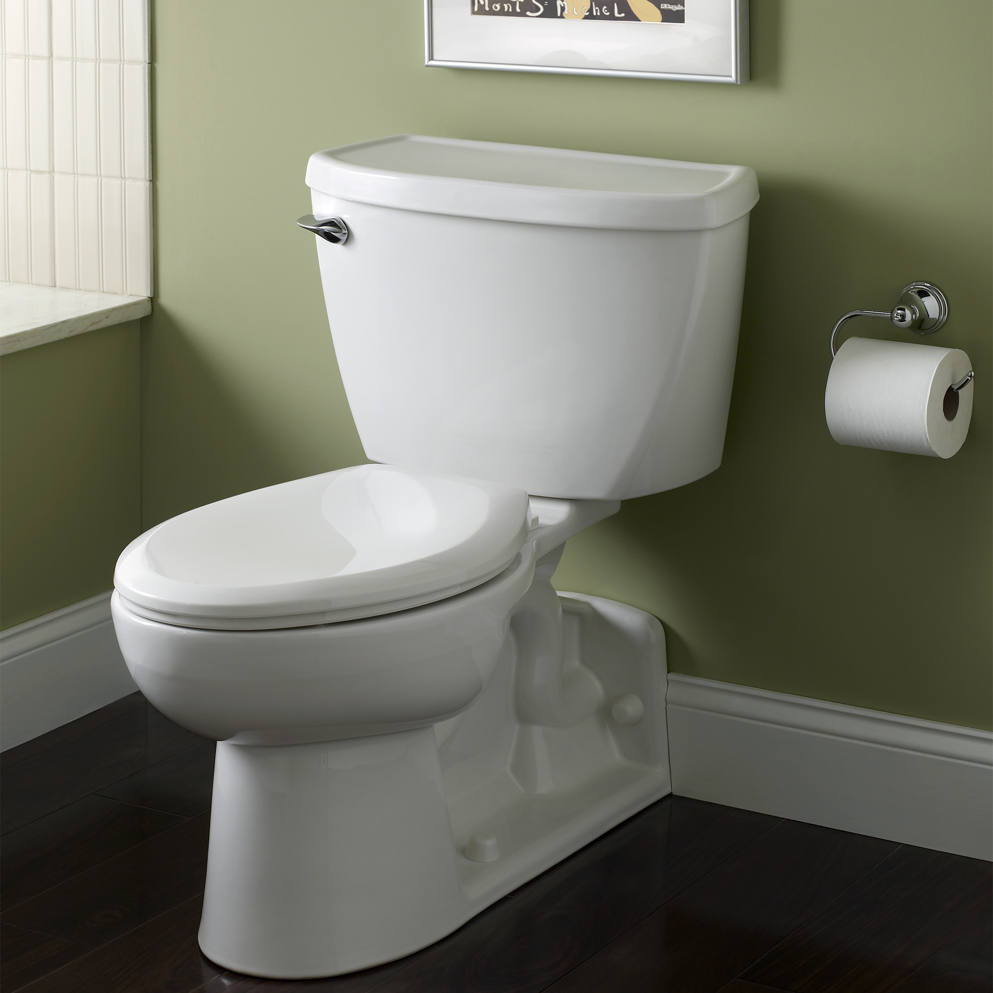 Yorkville™ - Toilette allongée deux pièces à hauteur de chaise, avec EverClean® et pression assistée, 1,1 gpc/4,2 lpc, avec sortie arrière